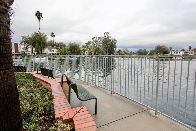 Lake Forest Shores Condos, Lofts & Townhomes For Sale Lake Forest