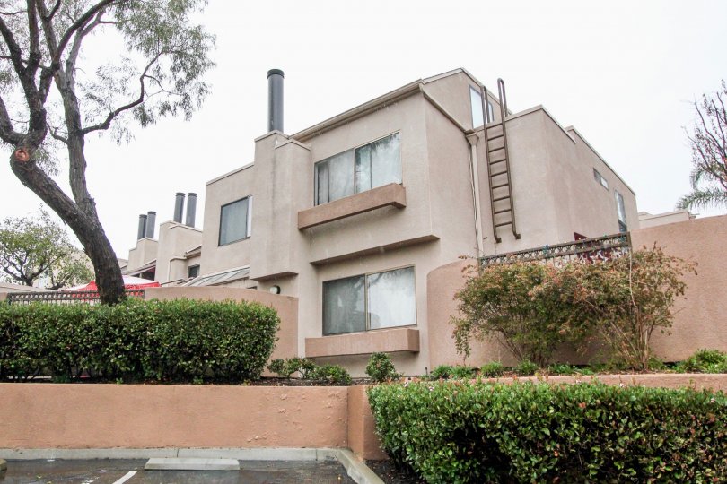 Le Parc Condos, Lofts & Townhomes For Sale Le Parc Real Estate Le