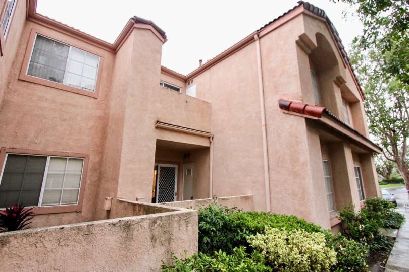 Serrano Sandcastle Condos, Lofts & Townhomes For Sale Serrano