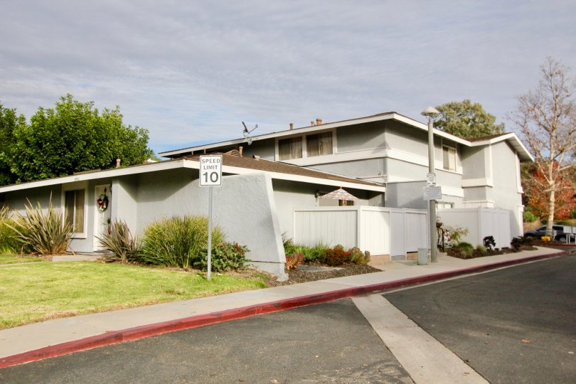 Aliso Villas Condos, Lofts & Townhomes For Sale Aliso Villas Real