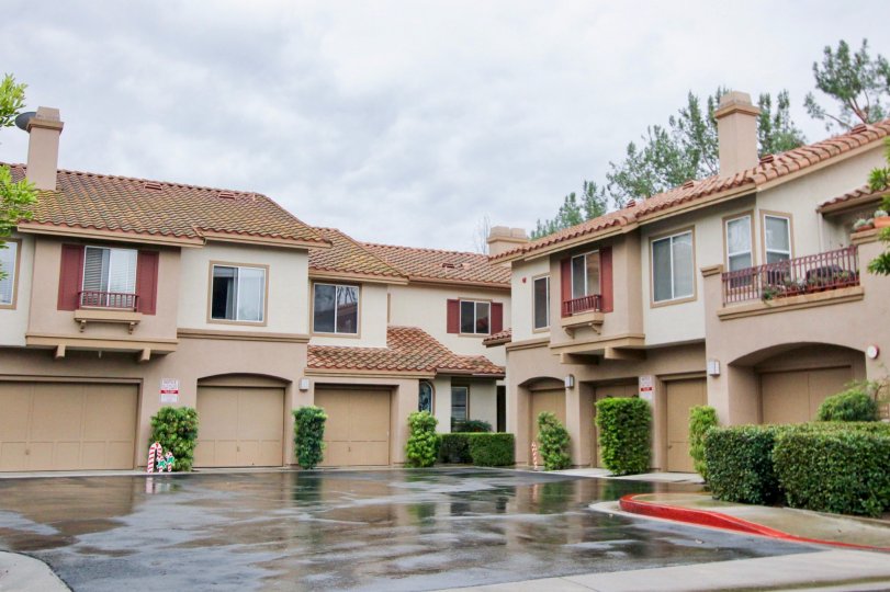 California Court Condos, Lofts & Townhomes For Sale California Court