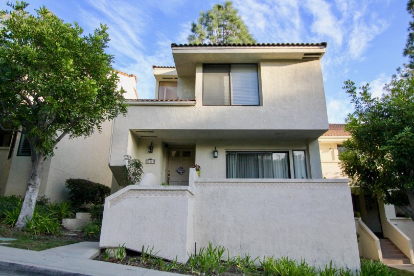 El Mirador Condos, Lofts & Townhomes For Sale El Mirador Real Estate