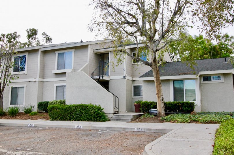 Valencia Condos, Lofts & Townhomes For Sale Valencia Real Estate