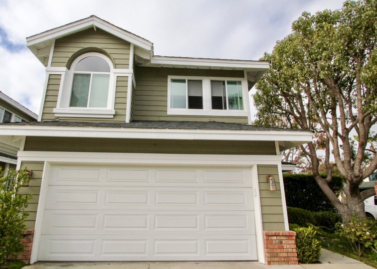 Beacon Court Condos, Lofts & Townhomes For Sale Beacon Court Real