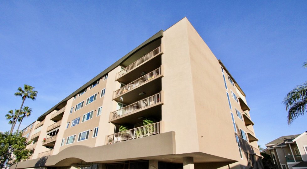 Newport Bay Towers Condos, Lofts & Townhomes For Sale Newport Bay