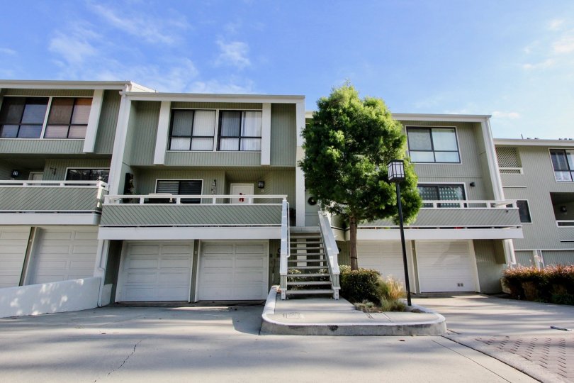 Newport Crest Apartments