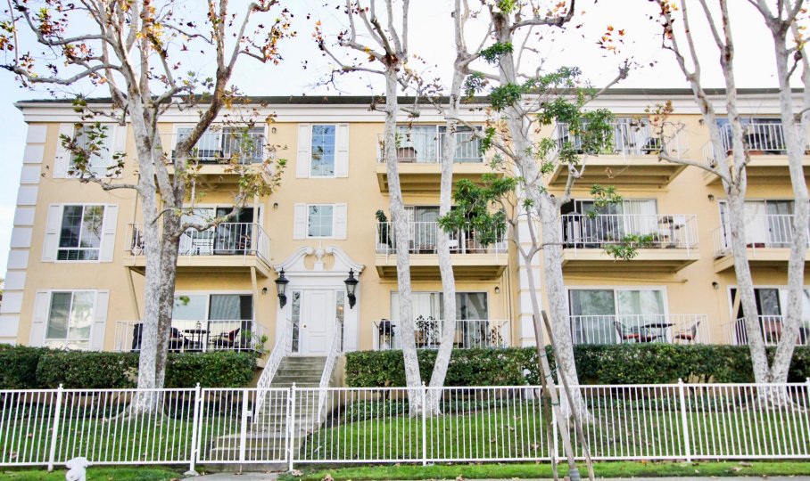 Versailles Condominiums Newport Beach
