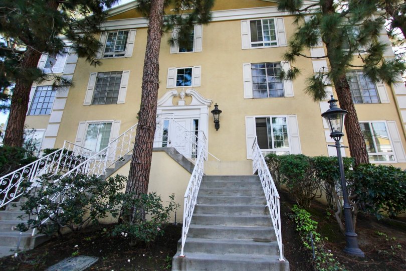 Versailles Condos, Lofts & Townhomes For Sale Versailles Real Estate