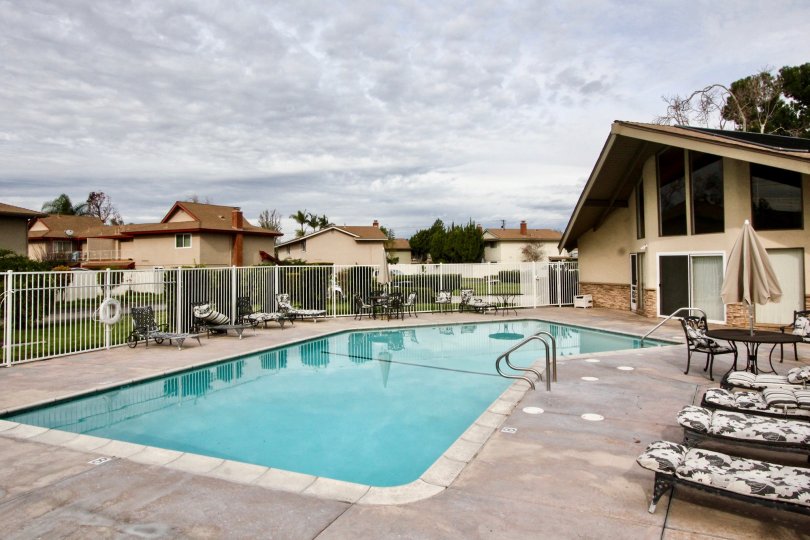 Golden Circle Condos, Lofts & Townhomes For Sale Golden Circle Real