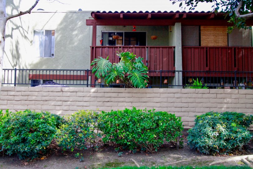 MacArthur Village Condos, Lofts & Townhomes For Sale MacArthur