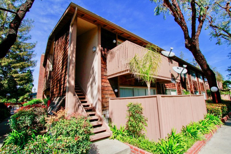 The Redwoods Condos, Lofts & Townhomes For Sale The Redwoods Real
