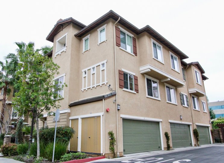 Arbor Walk Condos, Lofts & Townhomes For Sale Arbor Walk Real Estate