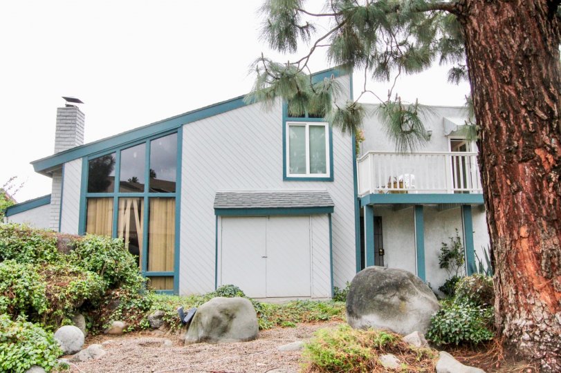 The Cascades Condos, Lofts & Townhomes For Sale The Cascades Real