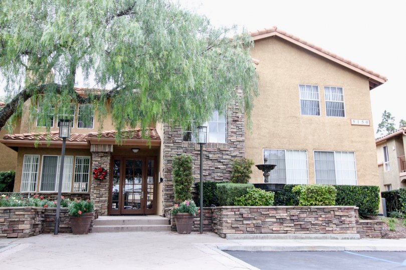 The Hills Condos, Lofts & Townhomes For Sale The Hills Real Estate