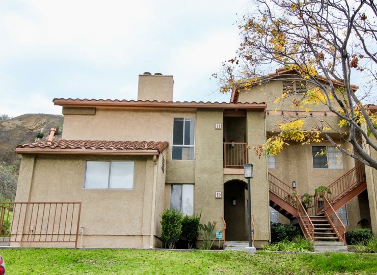 The Hills Condos, Lofts & Townhomes For Sale The Hills Real Estate