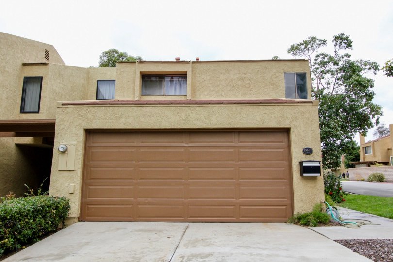 Yorba Linda Knolls Condos, Lofts & Townhomes For Sale Yorba Linda