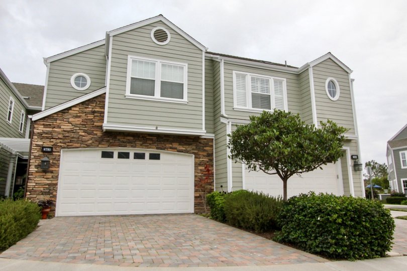 Bayshore Condos, Lofts & Townhomes For Sale Bayshore Real Estate