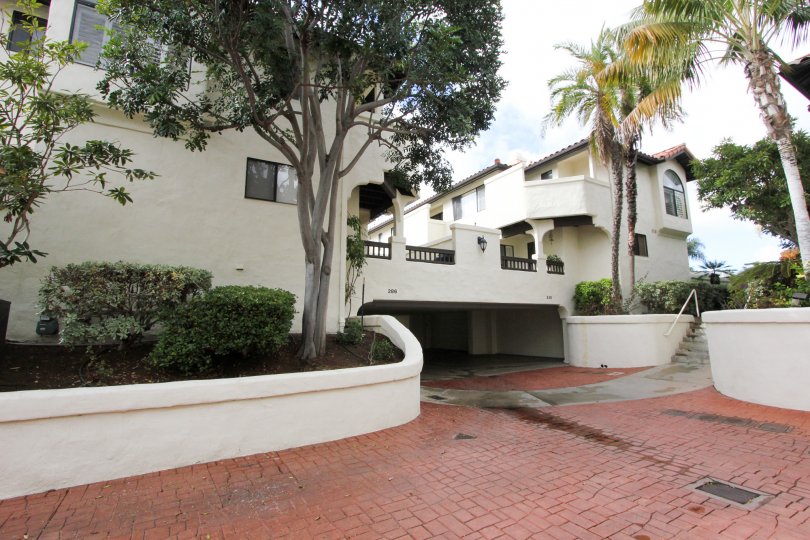 Carlsbad Beach Villas Condos, Lofts & Townhomes For Sale Carlsbad