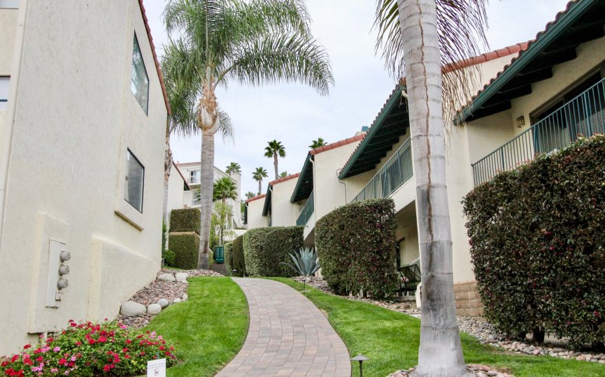 La Costa Del Sol Condos, Lofts & Townhomes For Sale La Costa Del Sol