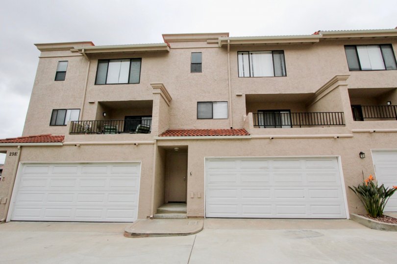 La Costa Hills Condos, Lofts & Townhomes For Sale La Costa Hills Real