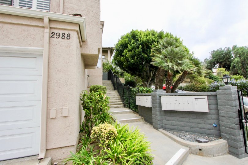 La Costa Hills Condos, Lofts & Townhomes For Sale La Costa Hills Real