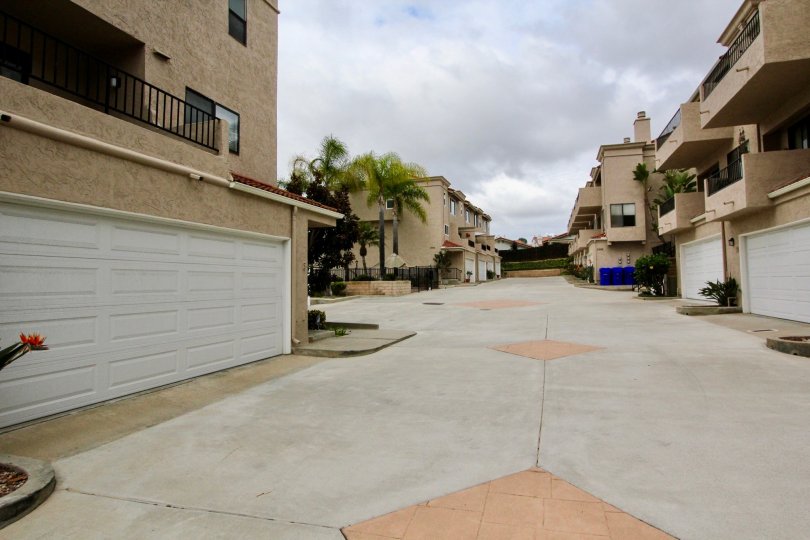 La Costa Hills Condos, Lofts & Townhomes For Sale La Costa Hills Real