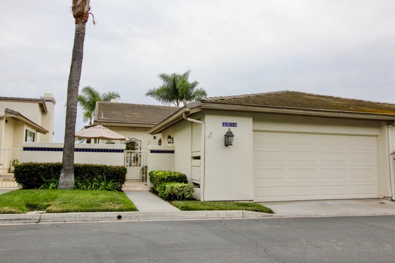 Laguna Del Mar Condos, Lofts & Townhomes For Sale Laguna Del Mar Real