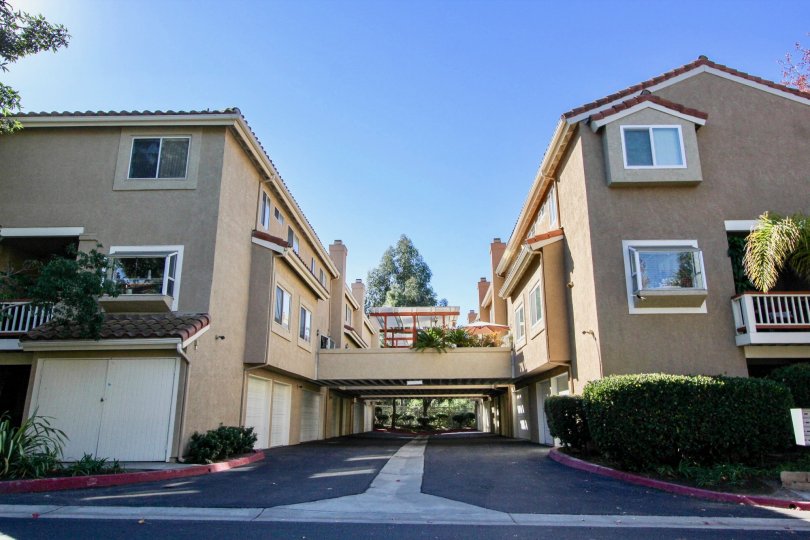 Monarch Villas Condos, Lofts & Townhomes For Sale Monarch Villas Real Estate Monarch Villas