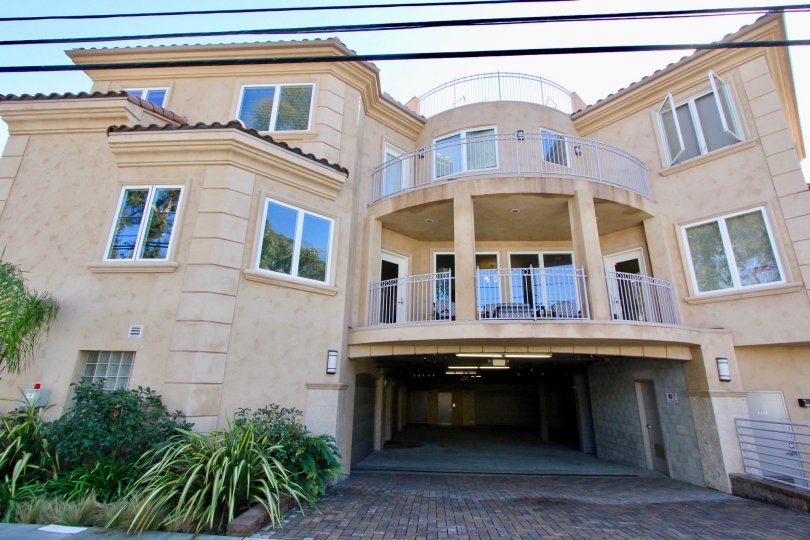 Villagio Condos, Lofts & Townhomes For Sale Villagio Real Estate