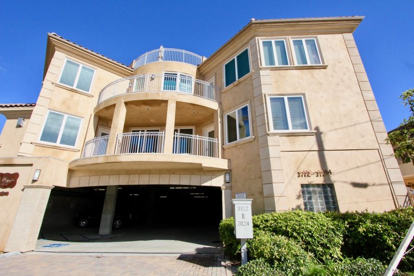 Villagio Condos, Lofts & Townhomes For Sale Villagio Real Estate