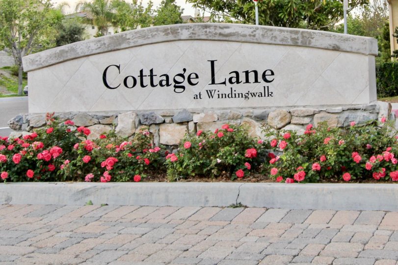 Cottage Lane Condos, Lofts & Townhomes For Sale Cottage Lane Real