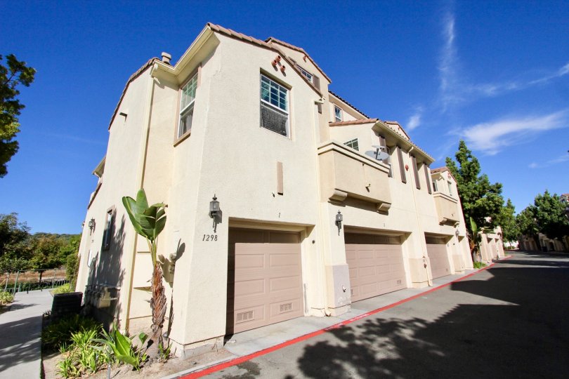 Hearthstone Village Condos, Lofts & Townhomes For Sale Hearthstone Village Real Estate