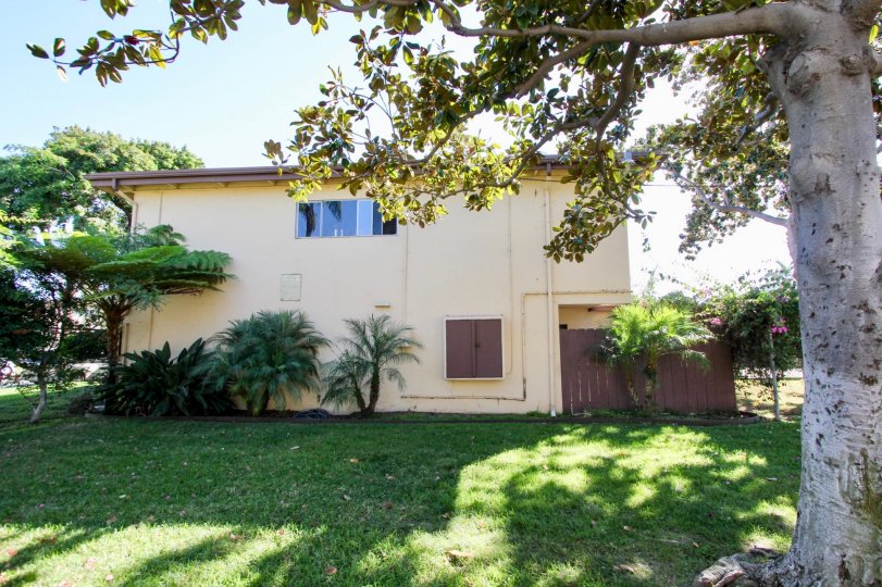 Holiday Gardens Condos, Lofts & Townhomes For Sale Holiday Gardens