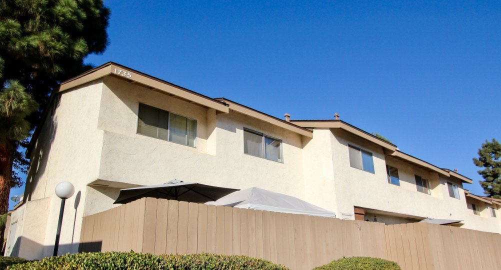 Woodside Village Condos, Lofts & Townhomes For Sale Woodside Village