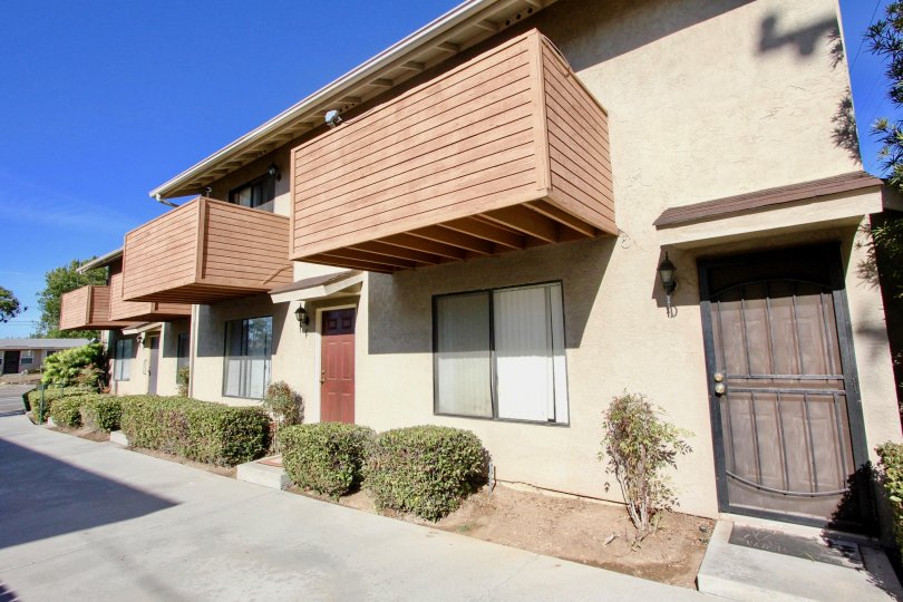 Clairemont 5 Condos, Lofts & Townhomes For Sale Clairemont 5 Real