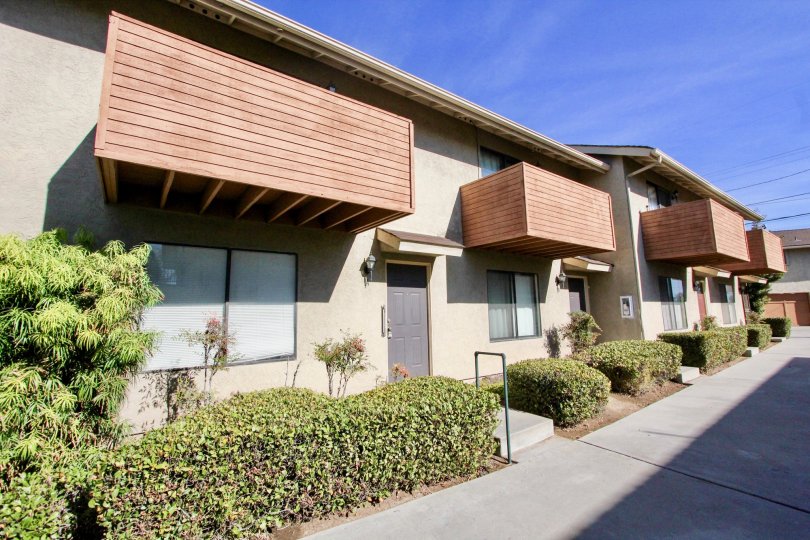 Clairemont 5 Condos, Lofts & Townhomes For Sale Clairemont 5 Real