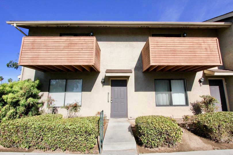 Clairemont 5 Condos, Lofts & Townhomes For Sale Clairemont 5 Real