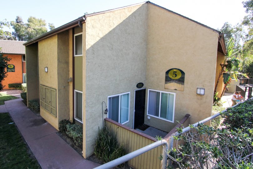 Lake Park Villas Condos, Lofts & Townhomes For Sale Lake Park Villas