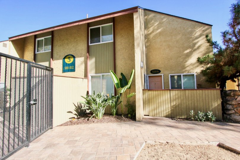 Lake Park Villas Condos, Lofts & Townhomes For Sale Lake Park Villas