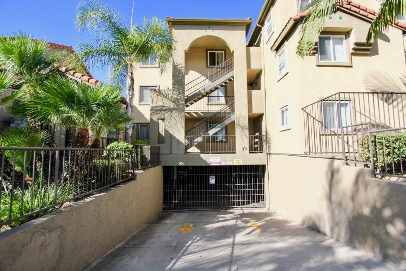 Menlo Village Condos, Lofts & Townhomes For Sale Menlo Village Real