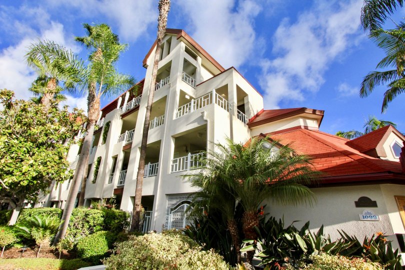 The Landing Condos, Lofts & Townhomes For Sale The Landing Real