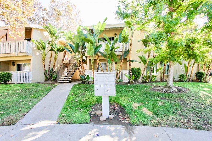 Hampton Place Condos, Lofts & Townhomes For Sale Hampton Place Real