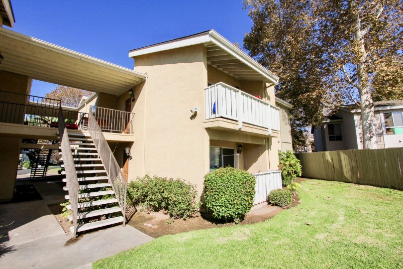 Hampton Place Condos, Lofts & Townhomes For Sale Hampton Place Real