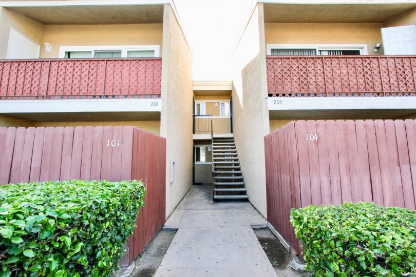 Midway North Condos, Lofts & Townhomes For Sale Midway North Real