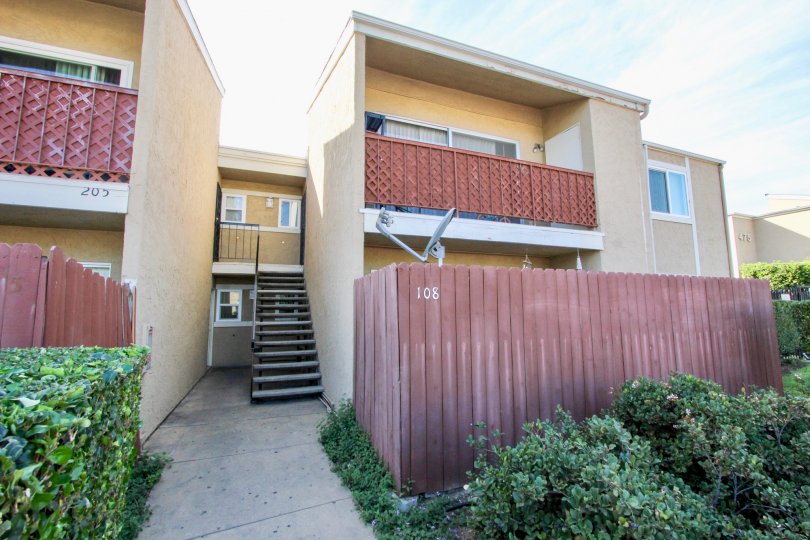 Midway North Condos, Lofts & Townhomes For Sale Midway North Real