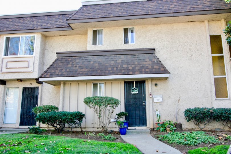 Villa Grande Condos, Lofts & Townhomes For Sale Villa Grande Real