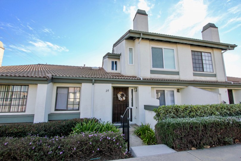 Westwinds I Condos, Lofts & Townhomes For Sale Westwinds I Real