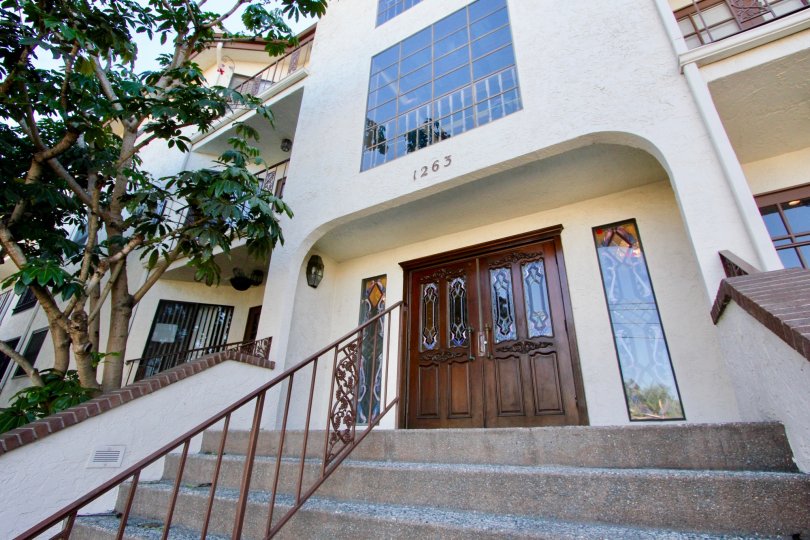 Burgundy House Condos, Lofts & Townhomes For Sale Burgundy House Real