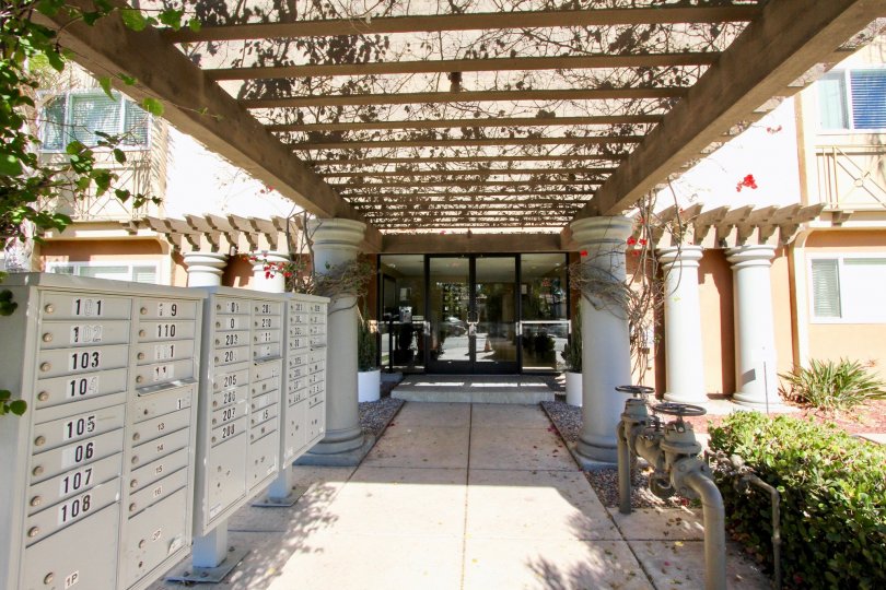 Hillcrest Towers Condos, Lofts & Townhomes For Sale Hillcrest Towers