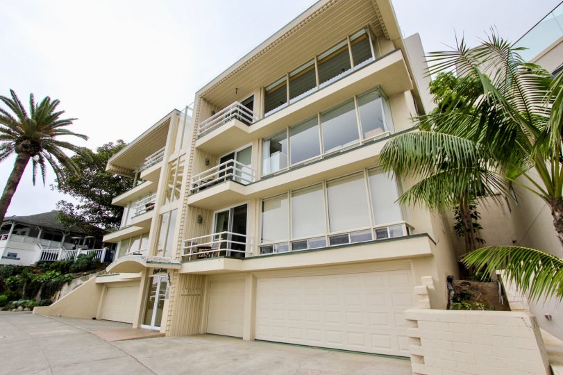 Cove Towers Condos, Lofts & Townhomes For Sale Cove Towers Real